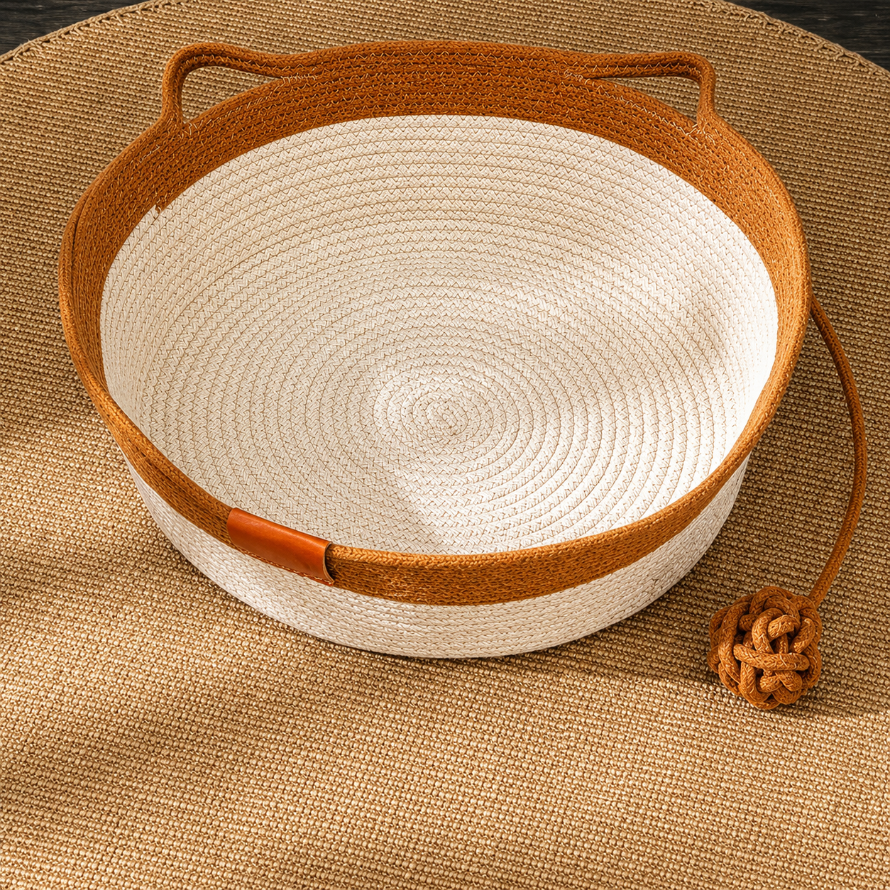 Handgeflochtenes Rattan-Katzenbett