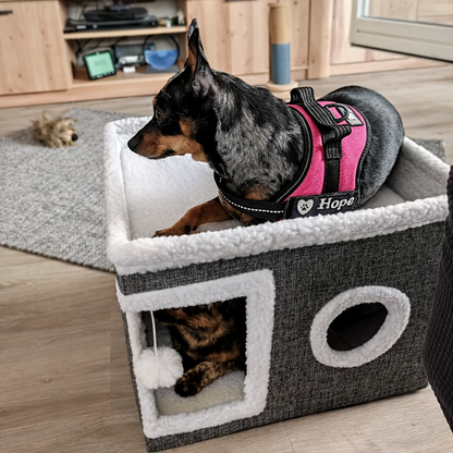 4-Jahreszeiten Katzenhaus mit Kratzbrett